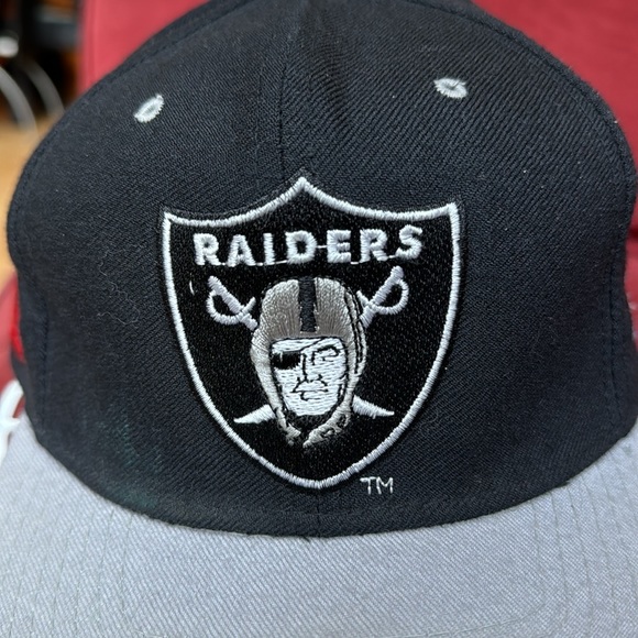 Raiders 1990’s vintage, 100% wool hat. - Picture 6 of 8